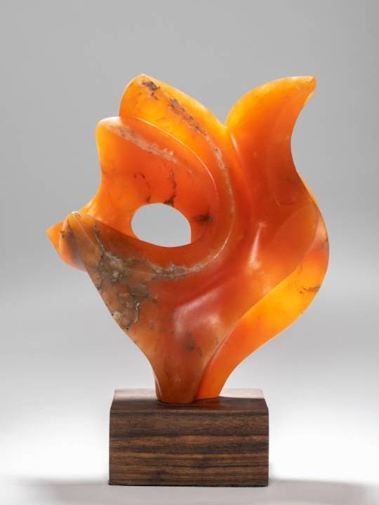 Orange sculpture - decorative image