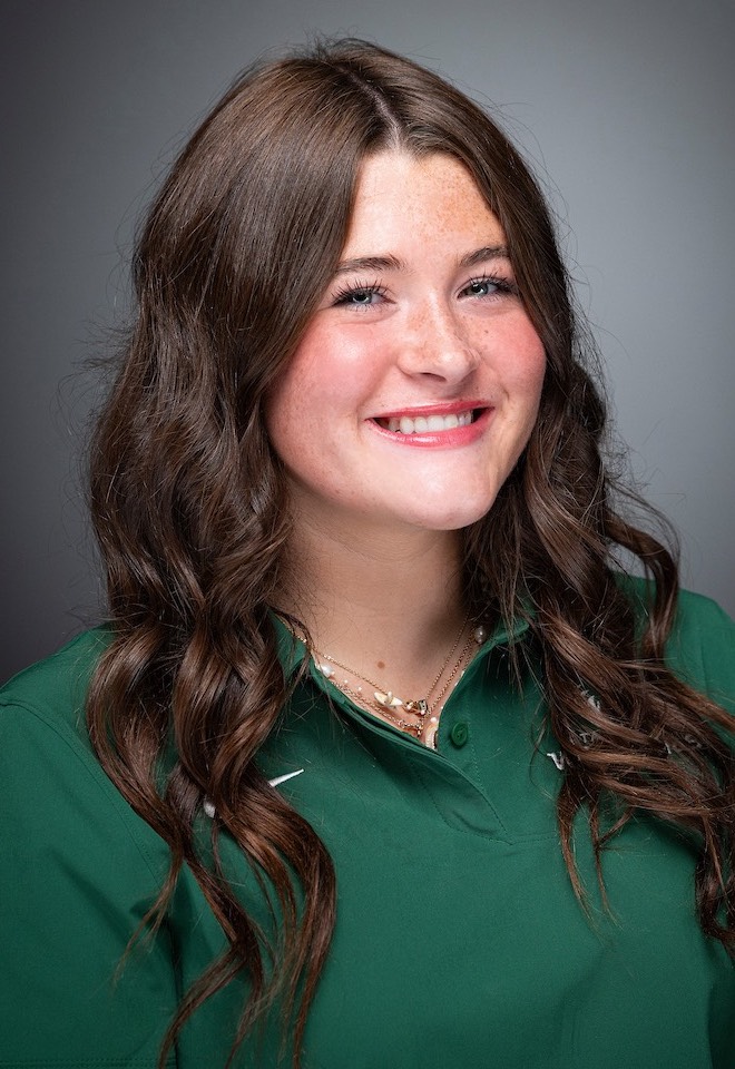 Portrait of Alivia Peterson