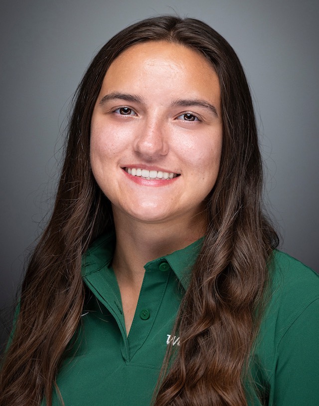 Portrait of Chloey Sell