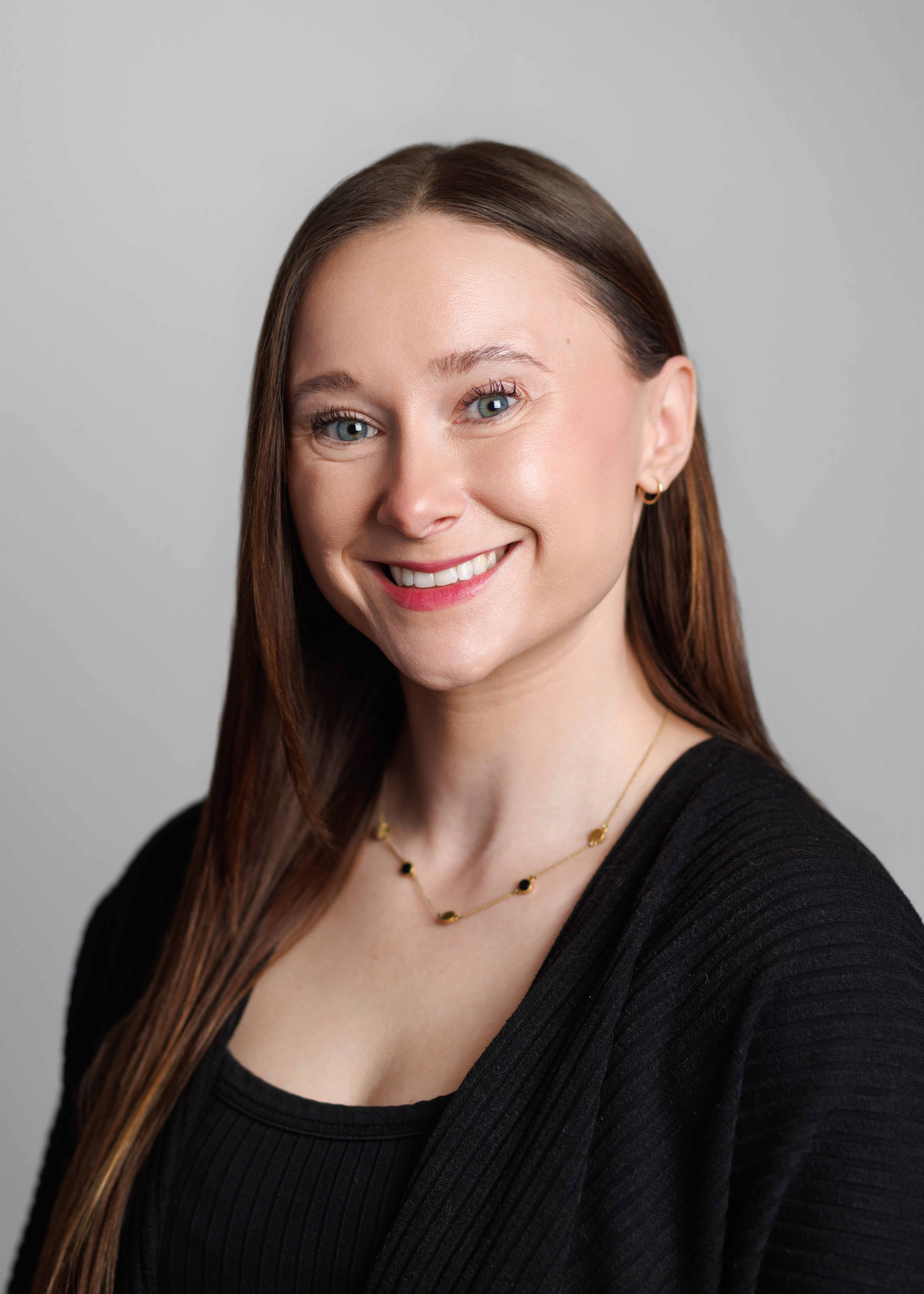 a portrait of Olivia Polachek