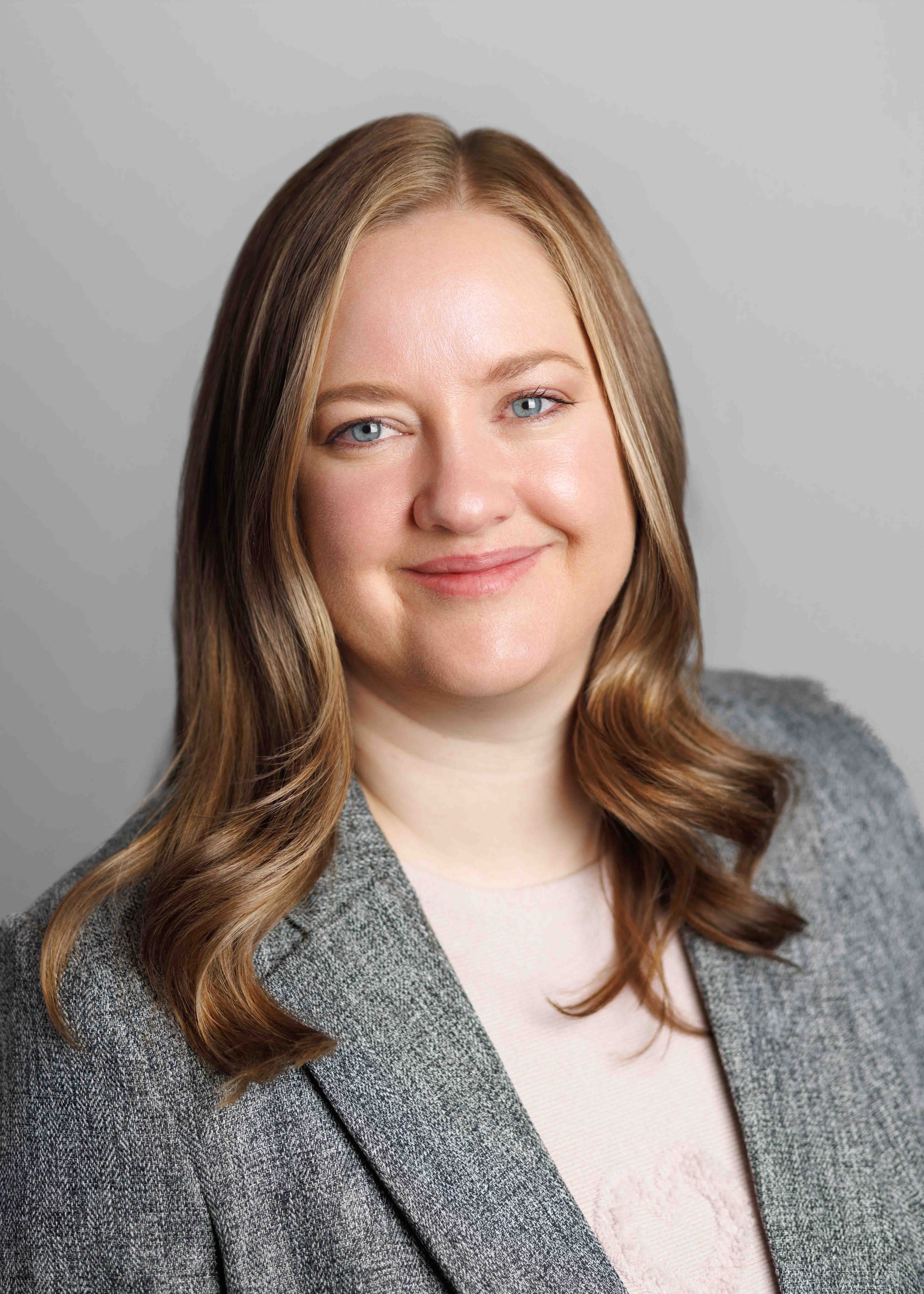 a portrait of Michelle Stagg