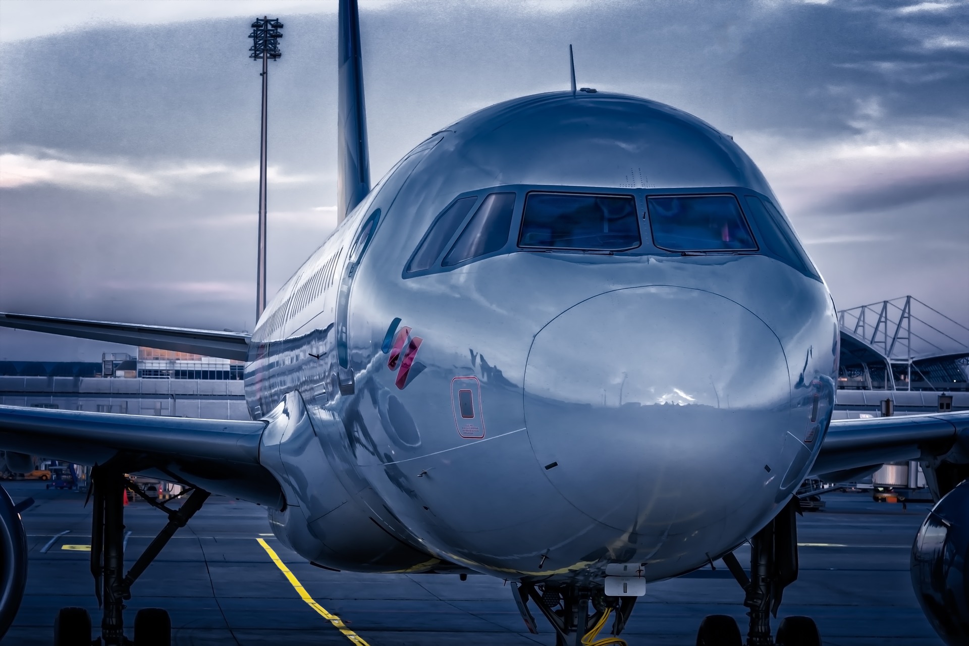 airliner nose