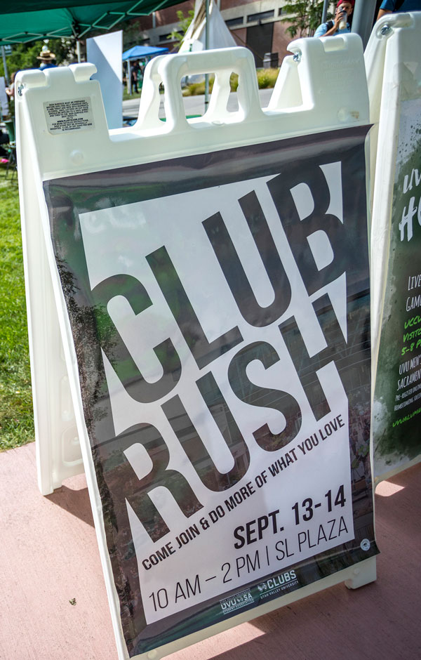UVU club rush sign