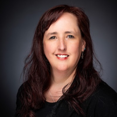 Portrait of Lindsay Bishop