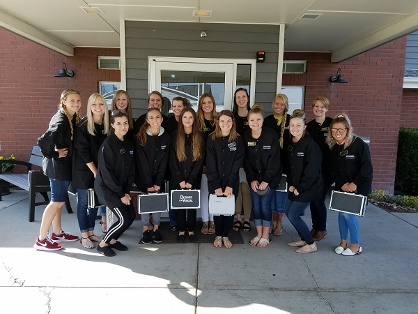 Group photo of dental hygiene clinic people