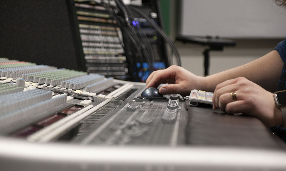 Hands on audio editing board