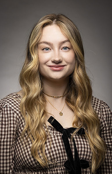 Headshot of Hannah Sanders-Smith