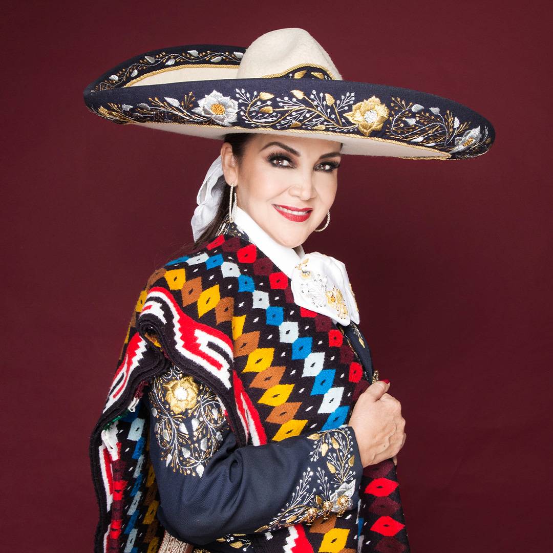 Aida Cuevas: 50 Years Singing to Mexico Aida Cueveas