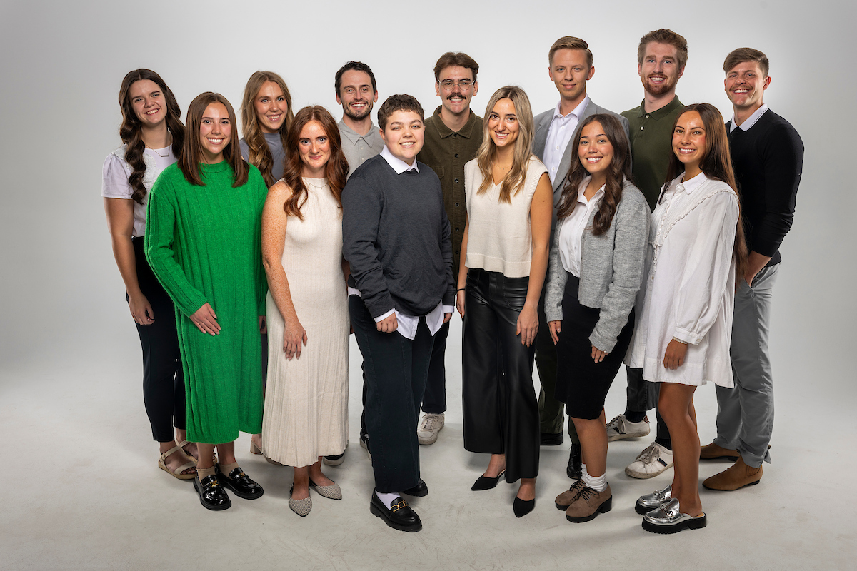 Group of UVU Executive Events Ambassadors posing for a photo